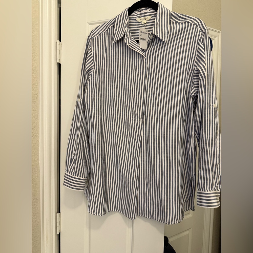 Women’s Medium Blue/White Long Sleeve - NWT